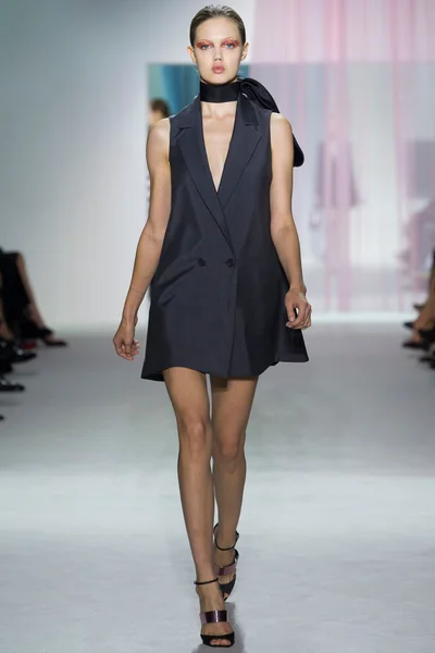 Look 39